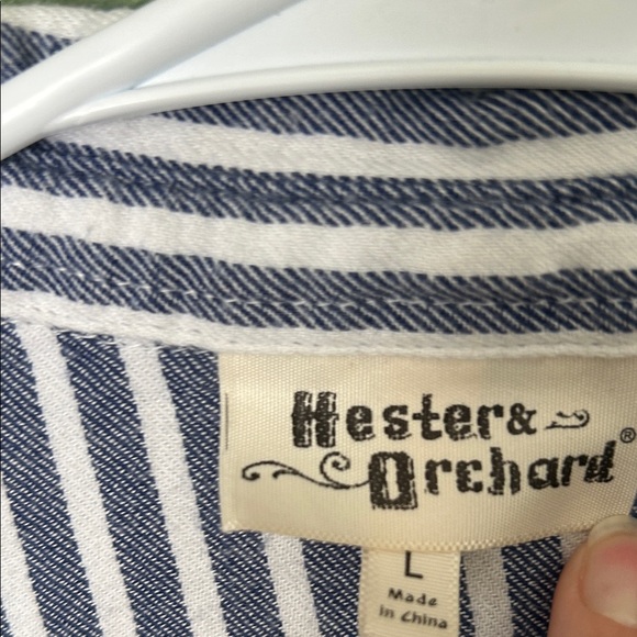 Striped Button-Up Shirt - Picture 2 of 4